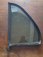 Skoda Fabia 2005-2008 Sağ Arka Kelebek Camı (Stok Kodu: Sk-21)