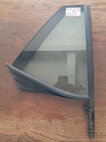 Skoda Fabia HB 2015-2021 Sağ Arka Kelebek Camı (Stok Kodu: Sk-55)