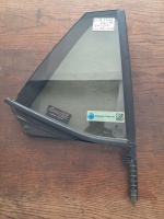 Skoda Fabia HB 2015-2021 Sağ Arka Kelebek Camı (Stok Kodu: Sk-56)