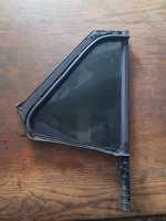 Skoda Fabia HB 2015-2021 Sol Arka Kelebek Camı (Stok Kodu: Sk-54)