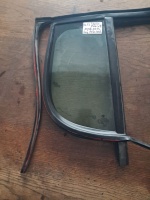 Skoda Fabia II 2008-2014 Sağ Arka Kelebek Camı (Stok Kodu: Sk-53)