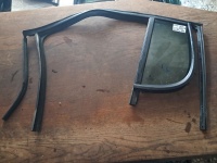 Skoda Fabia II 2008-2014 Sol Arka Kelebek Camı (Stok Kodu: Sk-52)