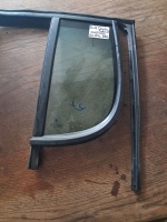 Skoda Fabia II 2008-2014 Sol Arka Kelebek Camı (Stok Kodu: Sk-52)