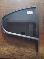 Skoda Octavia 2004-2010 Sağ Arka Kelebek Camı (Stok Kodu: Sk-24)