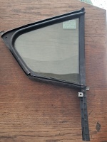 Skoda Octavia 2012-2019 Sol Arka Kelebek Camı (Stok Kodu: Sk-40)