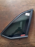 Skoda Rapid 2012-2019 Sağ Arka Kelebek Camı (Stok Kodu: Sk-70)