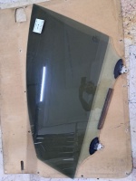 Toyota 	Auris Sol Ön Kapı Camı 2007-2012 (Stok Kodu: To-9)