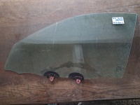 Toyota Corolla 1993-1998 Sol Ön Kapı Camı (Stok Kodu: To-19)