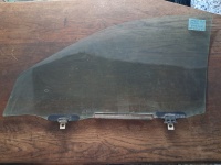 Toyota Corolla 2002-2007 Sağ Ön Kapı Camı (Stok Kodu: To-51)