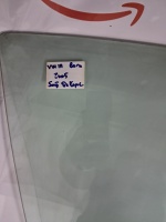 Volkswagen Bora Sağ Ön Kapı Camı 2005- (Stok Kodu: VW-111)