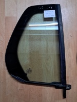 Volkswagen	Golf - 6	Sağ Arka Kelebek Camı (2006-2012)