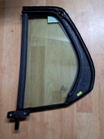 Volkswagen	Golf - 6	Sağ Arka Kelebek Camı (2006-2012)