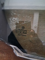 Volkswagen 	Jetta	2011-2017	Sağ Arka Kelebek Camı 	(Stok Kodu:	VW-76)