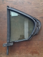 Volkswagen 	Jetta	2011-2017	Sağ Arka Kelebek Camı 	(Stok Kodu:	VW-76)