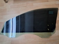 Volkswagen	Jetta	2012-2016	Sağ Ön Kapı Camı	(Stok Kodu:	VW-25)