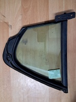 Volkswagen	Jetta Sağ Arka Kelebek Camı 2012