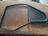 Volkswagen Passat B-5 Sağ Arka Kelebek Camı (Stok Kodu: VW-85)