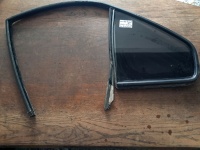 Volkswagen Passat B-5 Sol Arka Kelebek Camı (Stok Kodu: VW-86) 