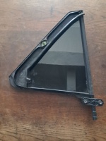 Volkswagen 	T-Roc	2017-	Sol Arka Kelebek Camı 	(Stok Kodu:	VW-78)