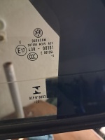 Volkswagen 	T-Roc	2017-	Sol Arka Kelebek Camı 	(Stok Kodu:	VW-78)