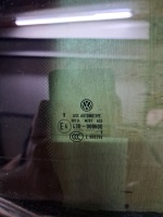 Volkswagen	Tiguan Sağ Arka Kelebek Camı (2015-2021)
