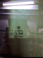 Volkswagen	Tiguan Sağ Arka Kelebek Camı (2015-2021)