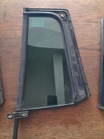 Volkswagen Tiguan Sağ Arka Kelebek Camı (Stok Kodu: VW-80)