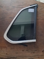 Volkswagen Tiguan Sağ Arka Kelebek Camı (Stok Kodu: VW-84) 