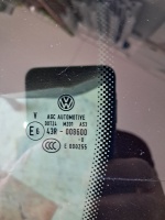 Volkswagen	Tiguan Sol Arka Kelebek Camı (2015-21)