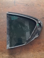 Volkswgen Passat B-8 Sağ Arka Kelebek Camı (Stok Kodu: VW-92) 