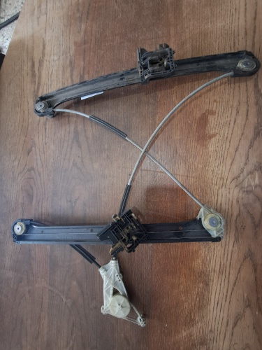 Audi	A-3	Sağ Ön Kriko	  2012-2020   (Stok Kodu: Kr-51)