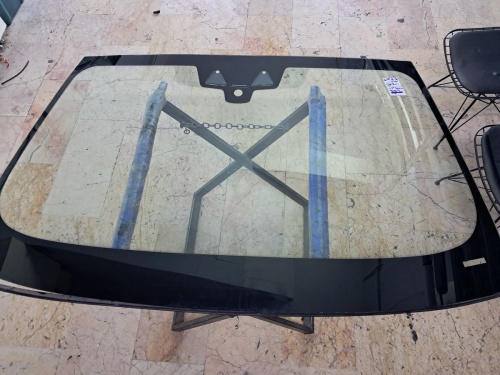 BMW 5 Serisi G-30 2017- Ön Cam (Stok Kodu: Bm-41)