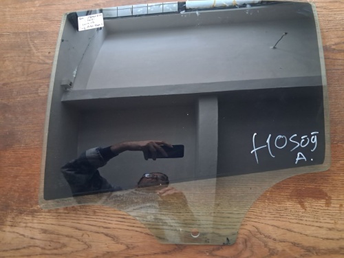 BMW	F-10	2010-2016	Sağ Arka Kapı Camı	(Stok Kodu:	Bm-30)