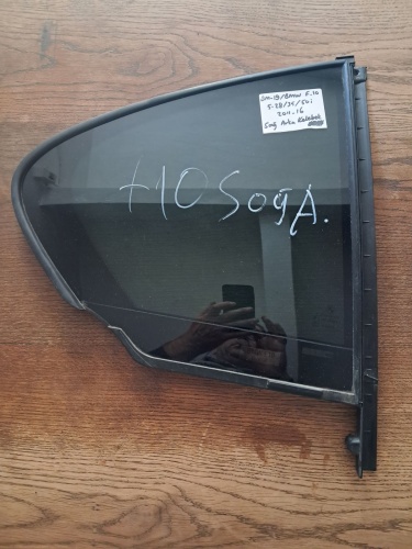 BMW	F-10	2011-2016	Sağ Arka Kelebek Camı 	(Stok Kodu:	Bm-19)
