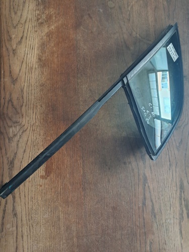 Citroen 	C-3 	Sağ Ön Kelebek Camı	2009-2013	(Stok Kodu:	Ci-99)