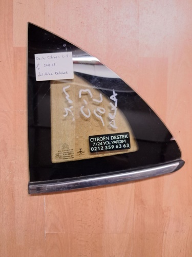 Citroen	C-3	Sol Arka Kelebek Camı 	2011-2018	(Stok Kodu:	Ci-4)