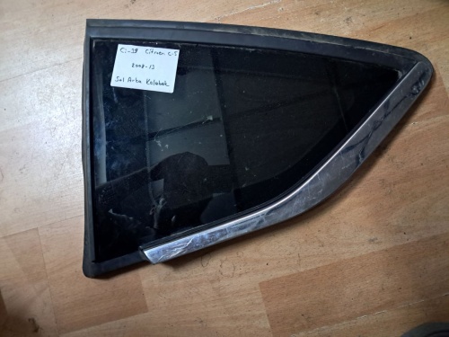 Citroen	C-5	Sol Arka Kelebek Camı 	2008-	(Stok Kodu:	Ci-39)