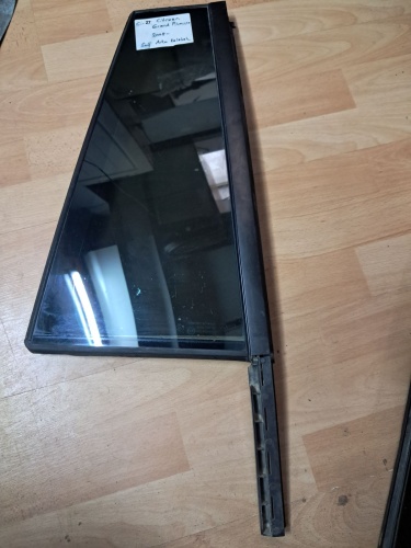 Citroen C4 Grand Picasso Sağ Arka Kelebek Camı (Stok Kodu:Ci-27)