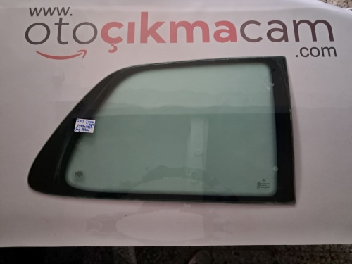 Citroen	Saxo	Sağ Arka Yan Sabit	1996-1999	(Stok Kodu:	Ci-119)