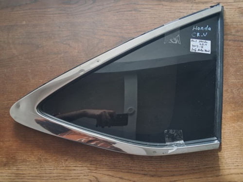 Honda	CR-V	Sağ Arka Yan Sabit Camı	2013-2018	(Stok Kodu:	Ho-2)