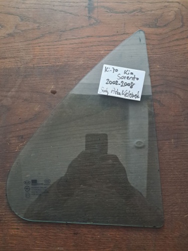 Kia 	Sorento	Sağ Arka Kelebek Camı	2002-2008	(Stok Kodu:	Ki-70)