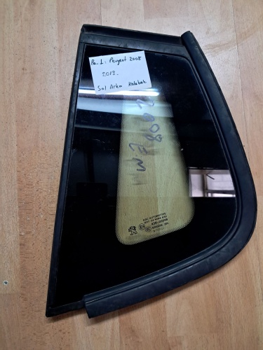 Peugeot 2008 Sol Arka Kelebek Camı 2013- (Stok Kodu: Pe-1)