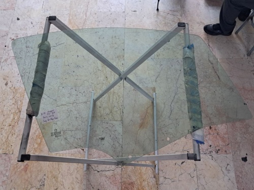 Peugeot 307 Sağ Ön Kapı Camı 2002-2009 (Stok Kodu: Pe-211) 