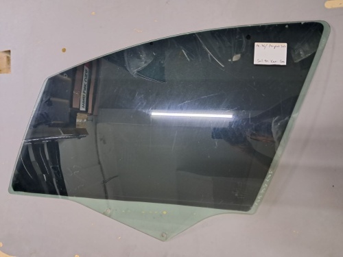 Peugeot 307 Sol Ön Kapı Camı (Stok Kodu: Pe-76)