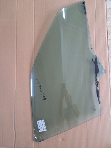 Peugeot	406	Sağ Ön Kapı Camı	1999-2004	(Stok Kodu:	Pe-82)