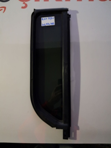 Peugeot Rifter Sağ Arka Kelebek Camı (Stok Kodu: Pe-219)