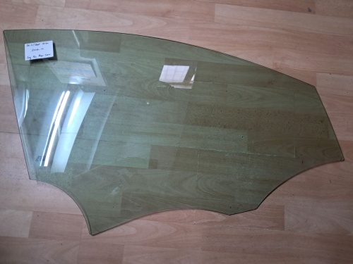Seat	Ibiza	2001-2006	Sağ Ön Kapı Camı	(Stok Kodu:	Se-11)