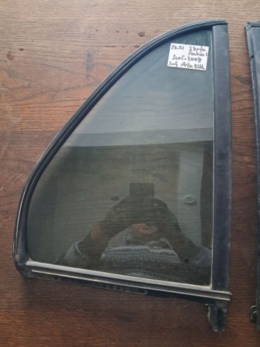 Skoda Fabia 2005-2008 Sağ Arka Kelebek Camı (Stok Kodu: Sk-21)