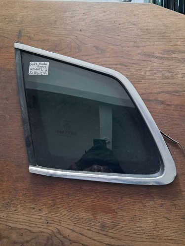 Skoda Karoq 2017-2022 Sol Arka Kelebek Camı (Stok Kodu: Sk-72)