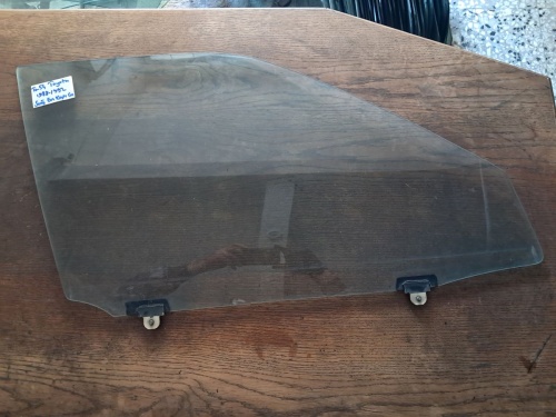 Toyota Corolla 1988-1992 Sağ Ön Kapı Camı (Stok Kodu: To-54)